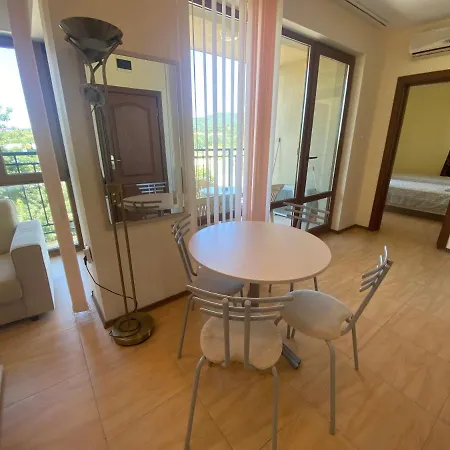 Amadeus 1 - 13b Large Two Bedroom Apartment